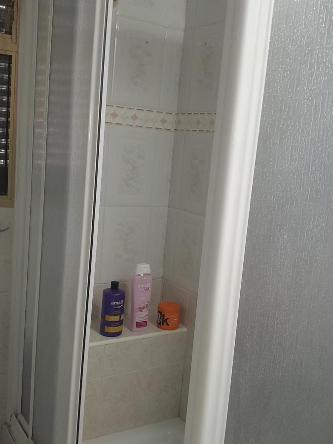 Disfruta De Un Barrio Tranquilo Apartman Alcalá de Guadaira Kültér fotó