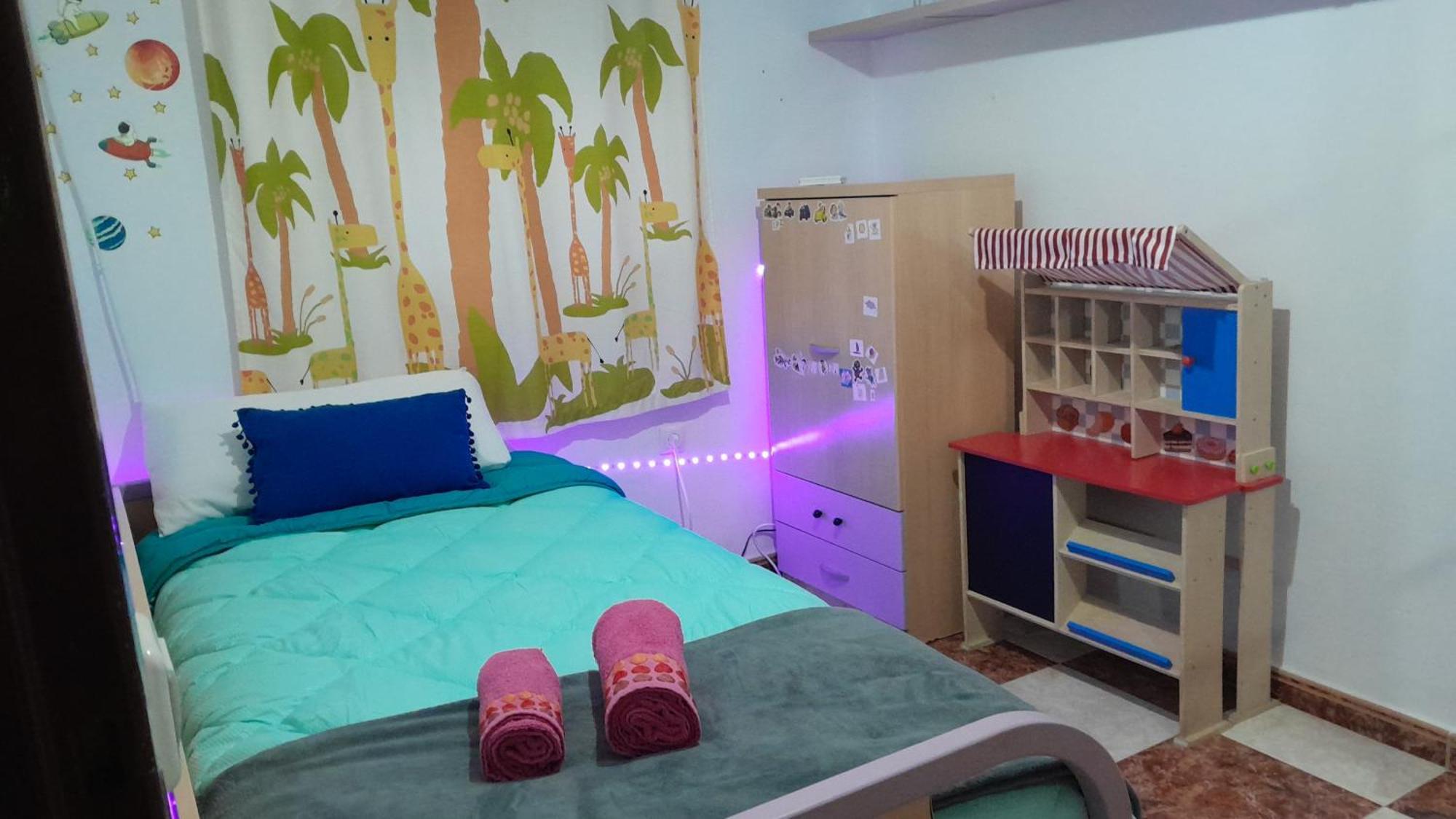 Disfruta De Un Barrio Tranquilo Apartman Alcalá de Guadaira Kültér fotó
